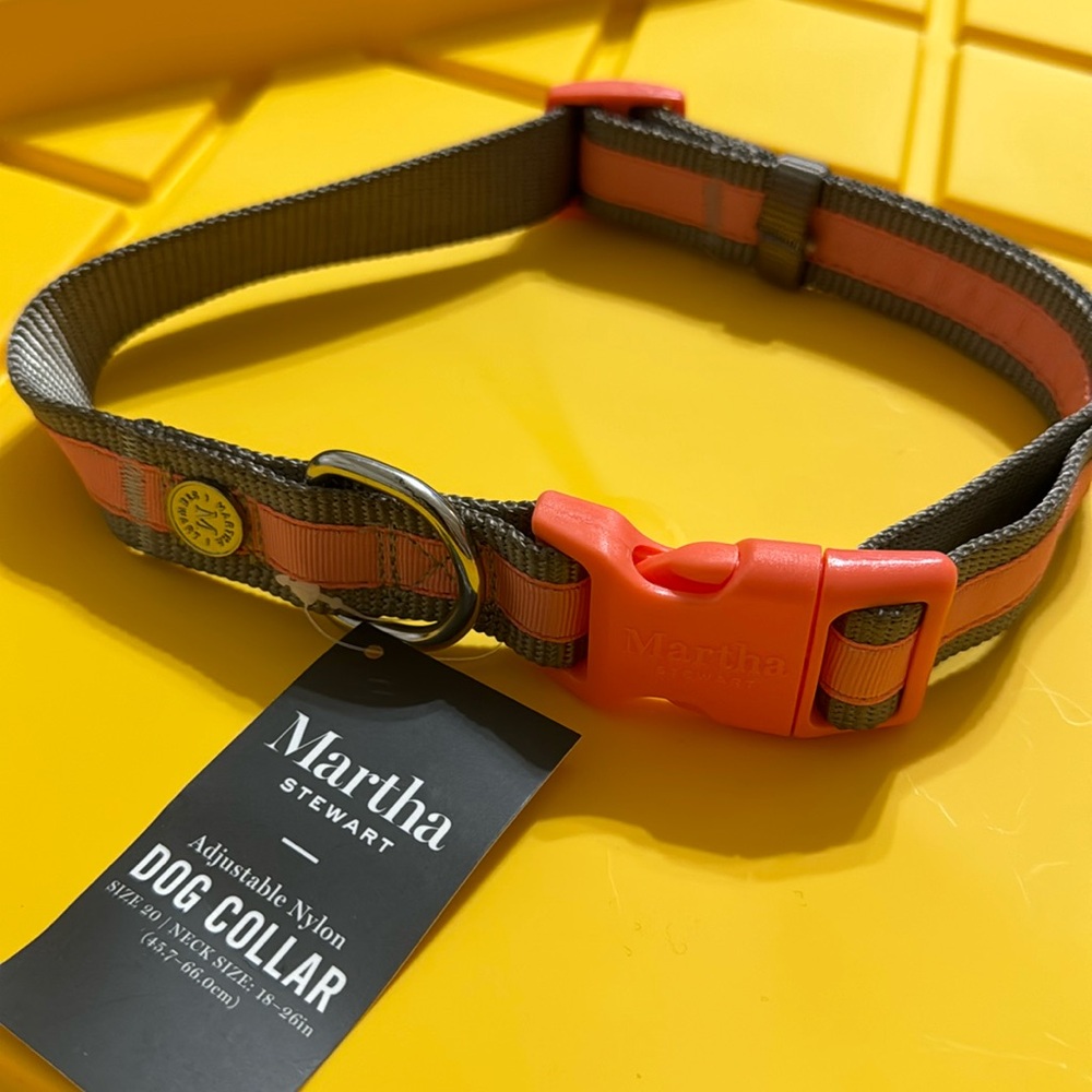 Martha Stewart Adjustable Nylon Dog Collar size 20